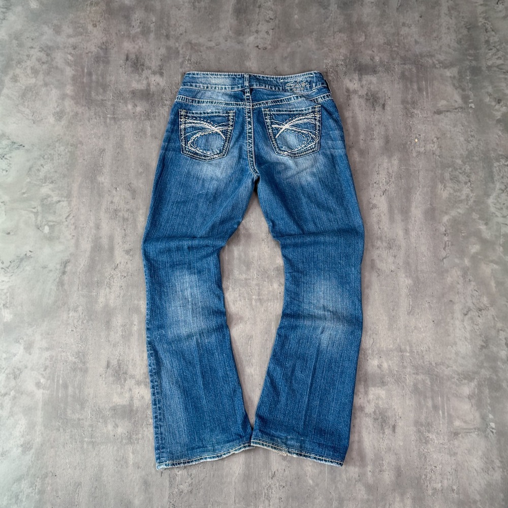 Y2K 2000's 00's Silver Jeans Medium Wash Low Rise Bootcut Flare Denim Jeans